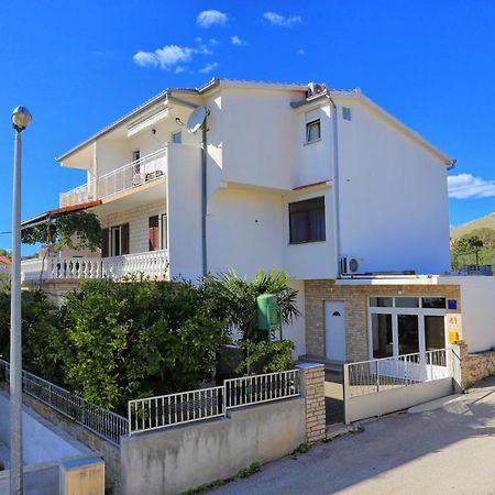 Apartments By The Sea Grebastica, Sibenik - 471 Экстерьер фото