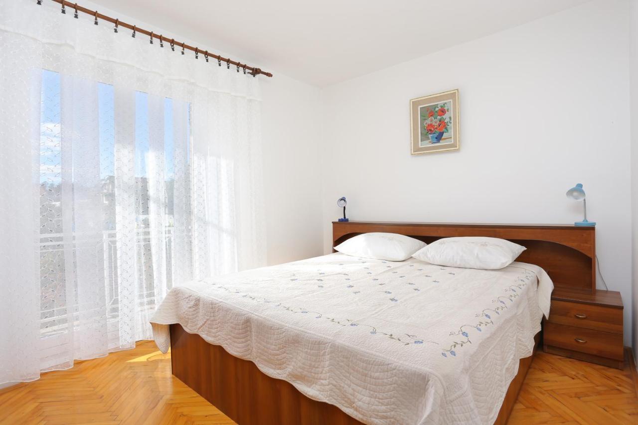 Apartments By The Sea Grebastica, Sibenik - 471 Экстерьер фото