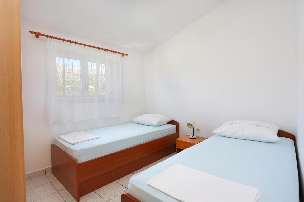 Apartments By The Sea Grebastica, Sibenik - 471 Экстерьер фото