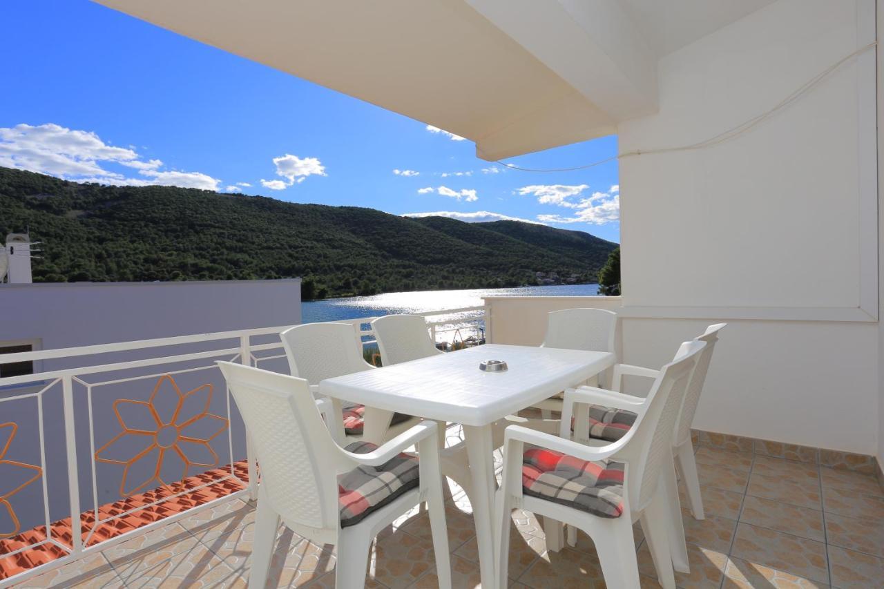 Apartments By The Sea Grebastica, Sibenik - 471 Экстерьер фото
