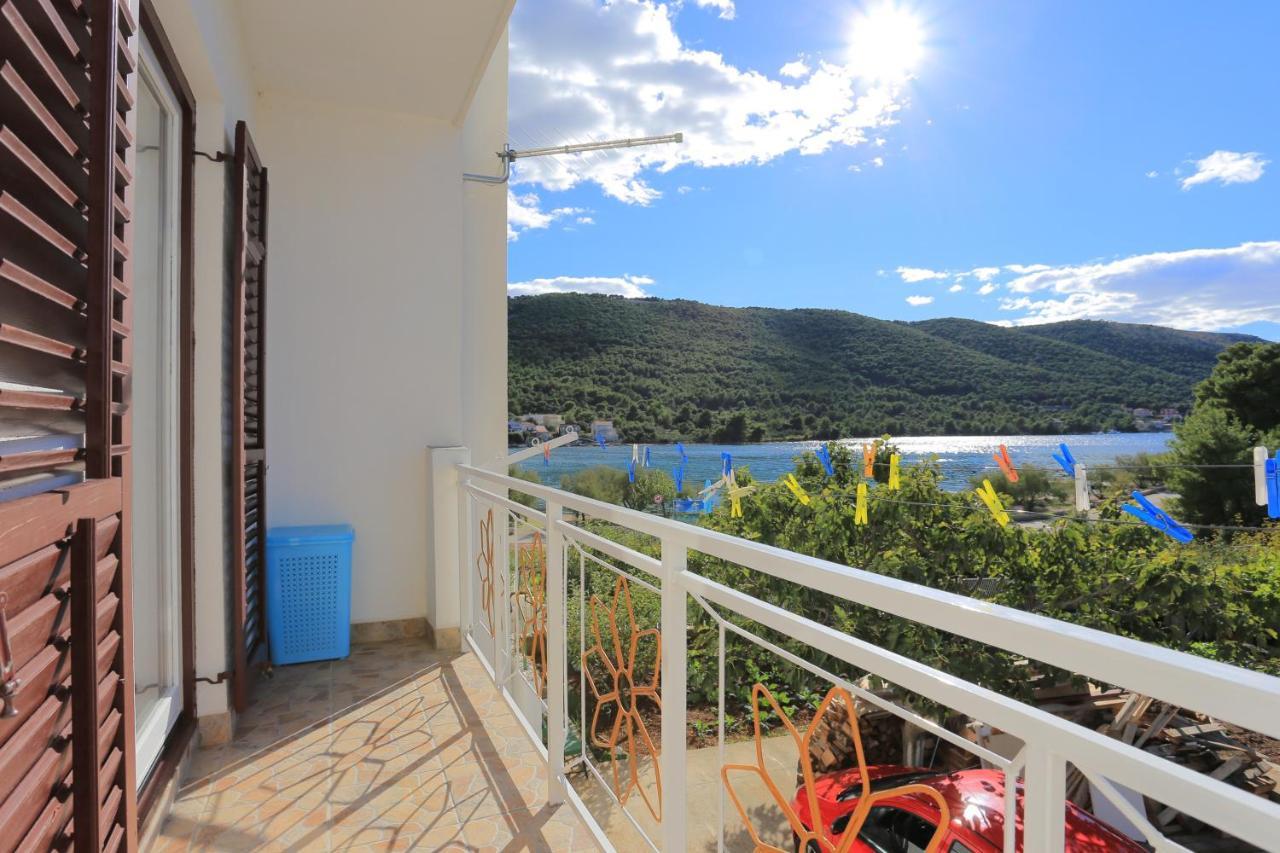 Apartments By The Sea Grebastica, Sibenik - 471 Экстерьер фото