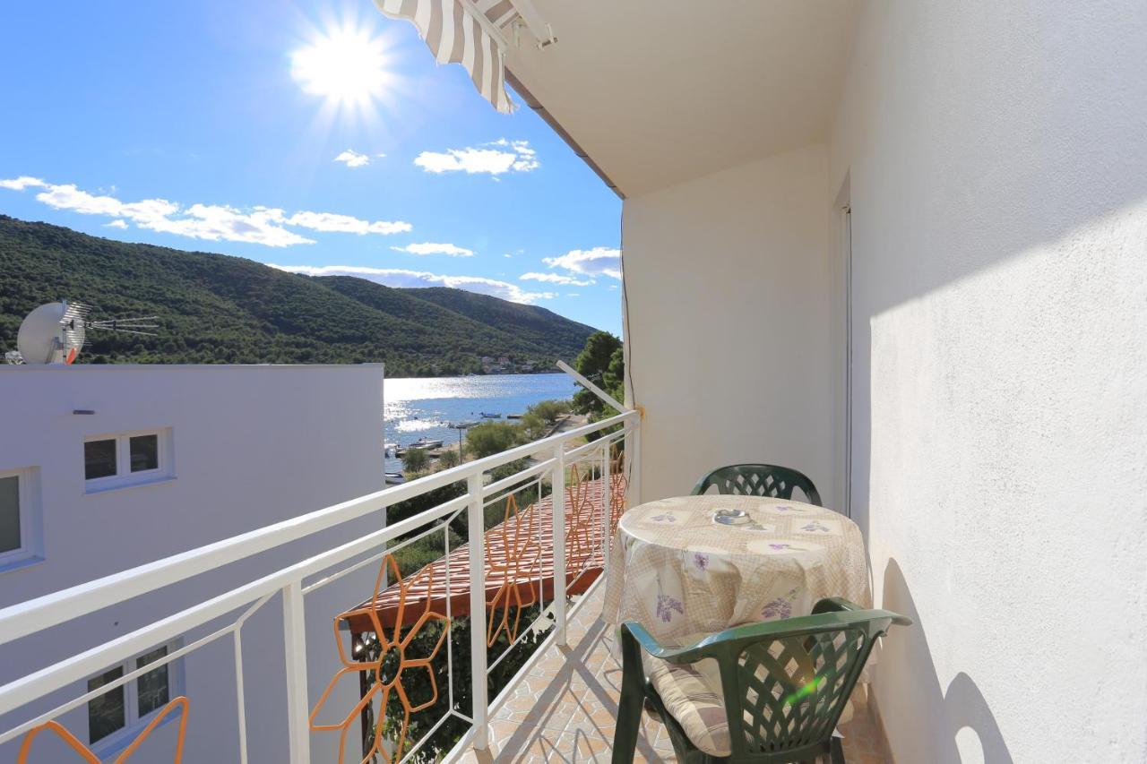 Apartments By The Sea Grebastica, Sibenik - 471 Экстерьер фото