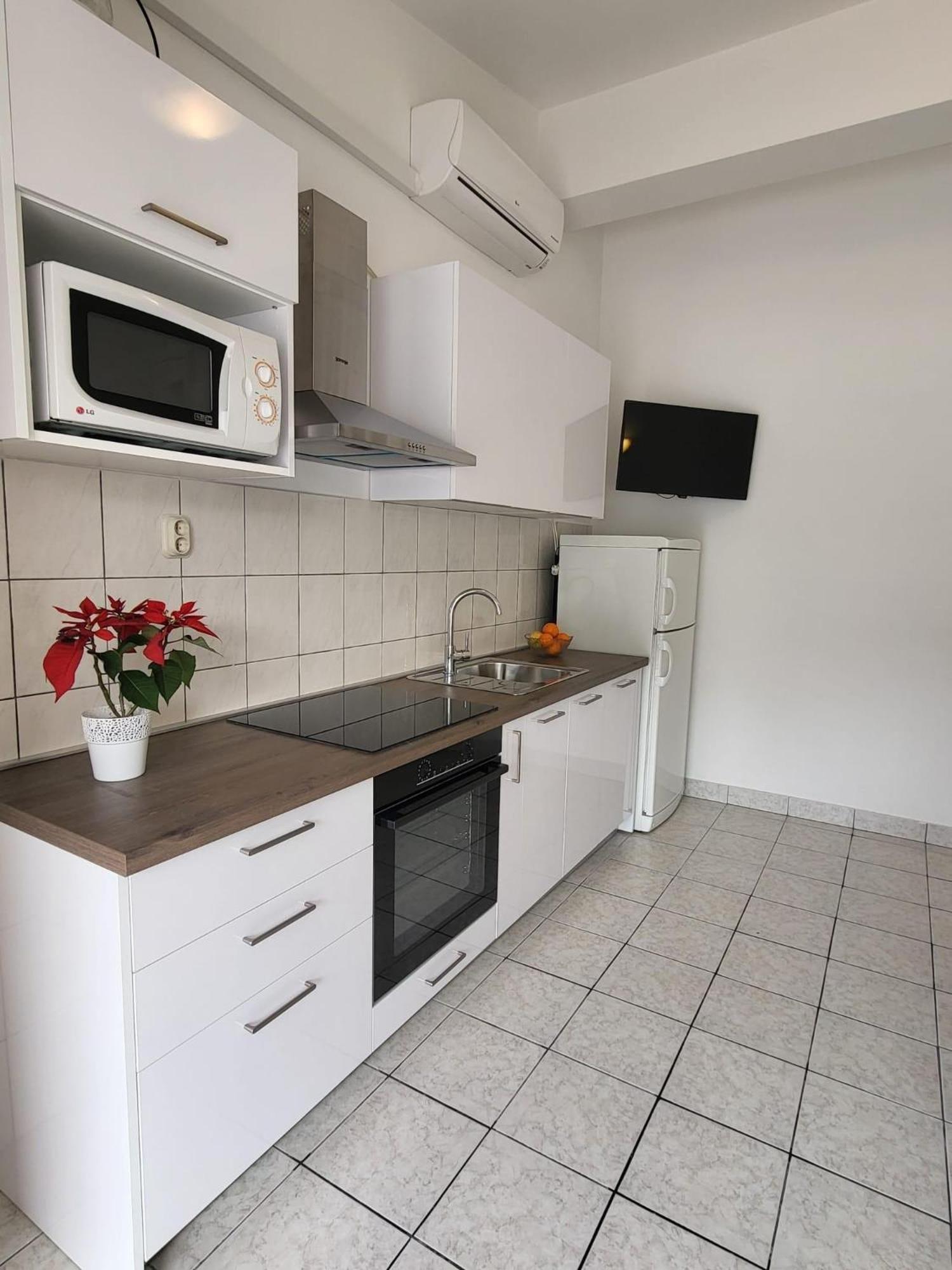 Apartments By The Sea Grebastica, Sibenik - 471 Номер фото